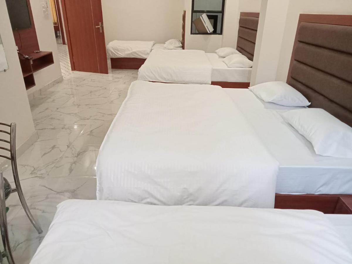 Hotel Kaushik Palace 哈里瓦 外观 照片